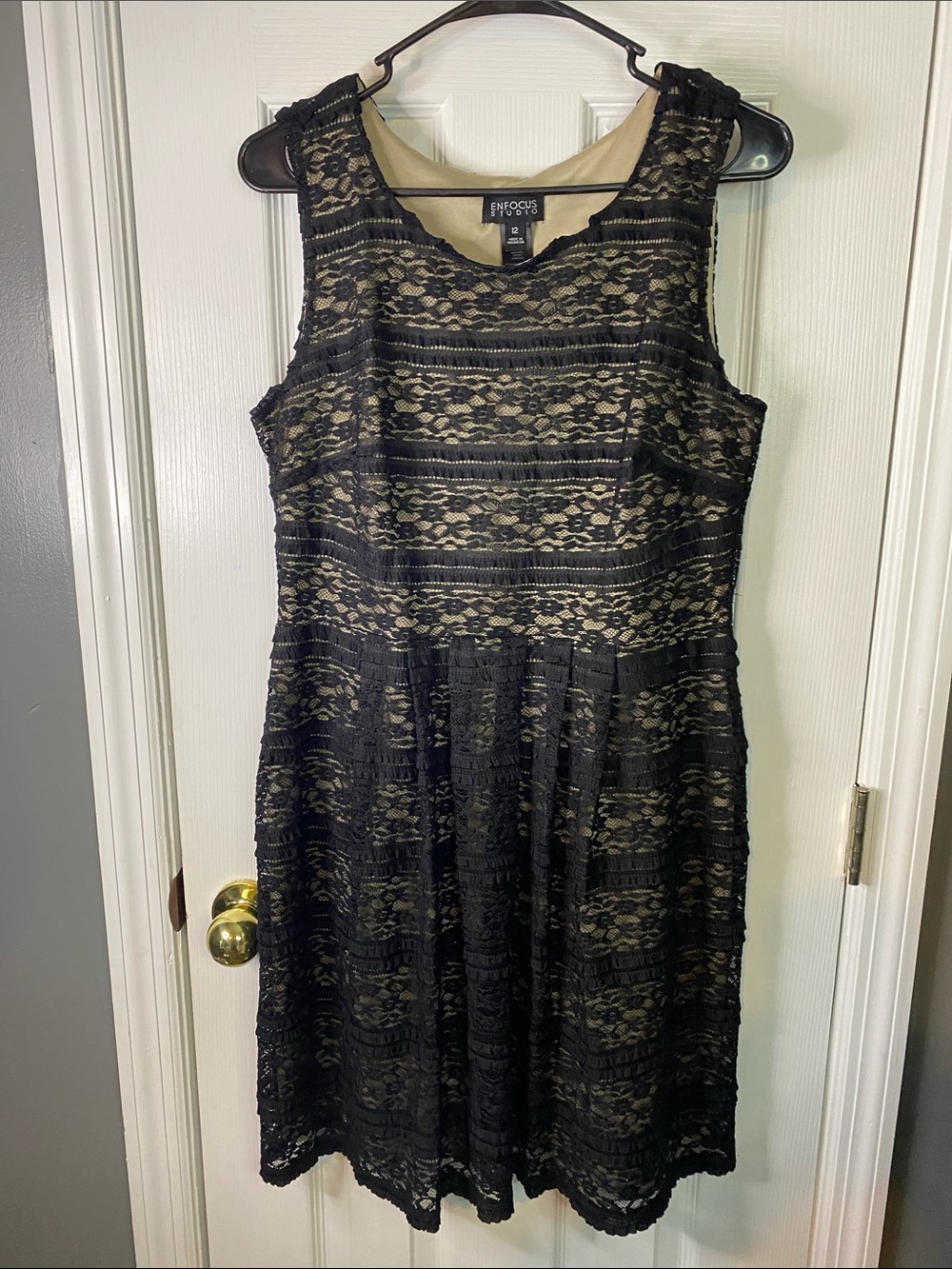 Enfocus Studio Black Lace Dress with Nude Lining Size 12.